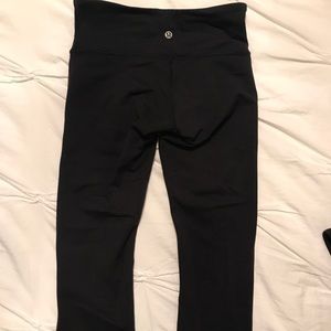 Lululemon Wunder Under Crop Pants
